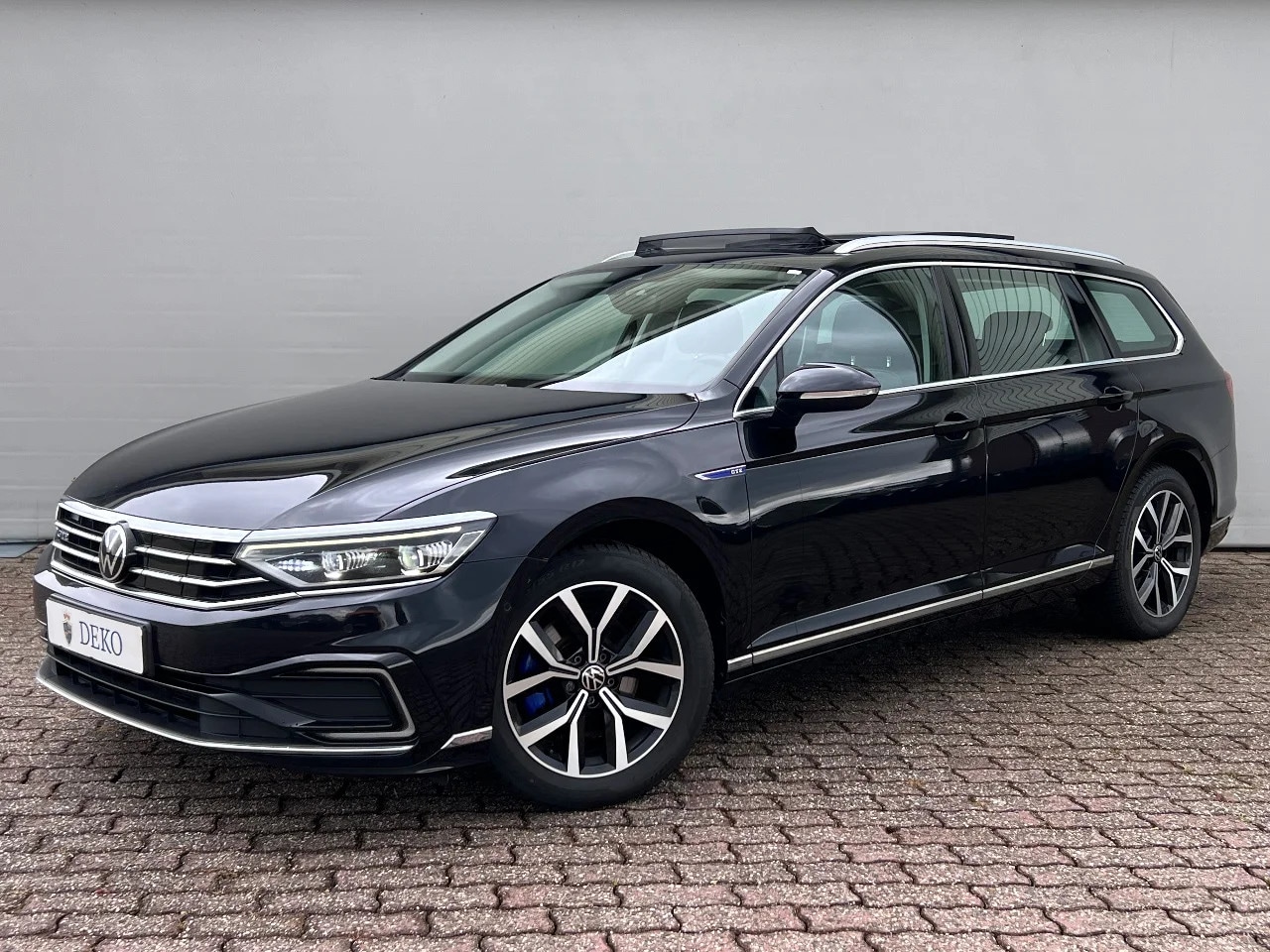 Volkswagen Passat Variant - 1.4 PHEV GTE Highline, Panoramadak, Adap. Cruise - AutoWereld.nl