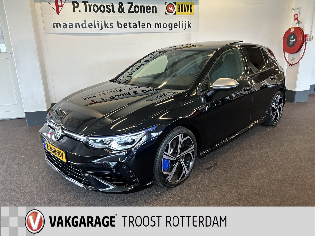 Volkswagen Golf - 2.0 TSI R 4Motion | Panoramadak | Dealer onderhouden | Adaptieve rijmodus | Adaptieve crui - AutoWereld.nl