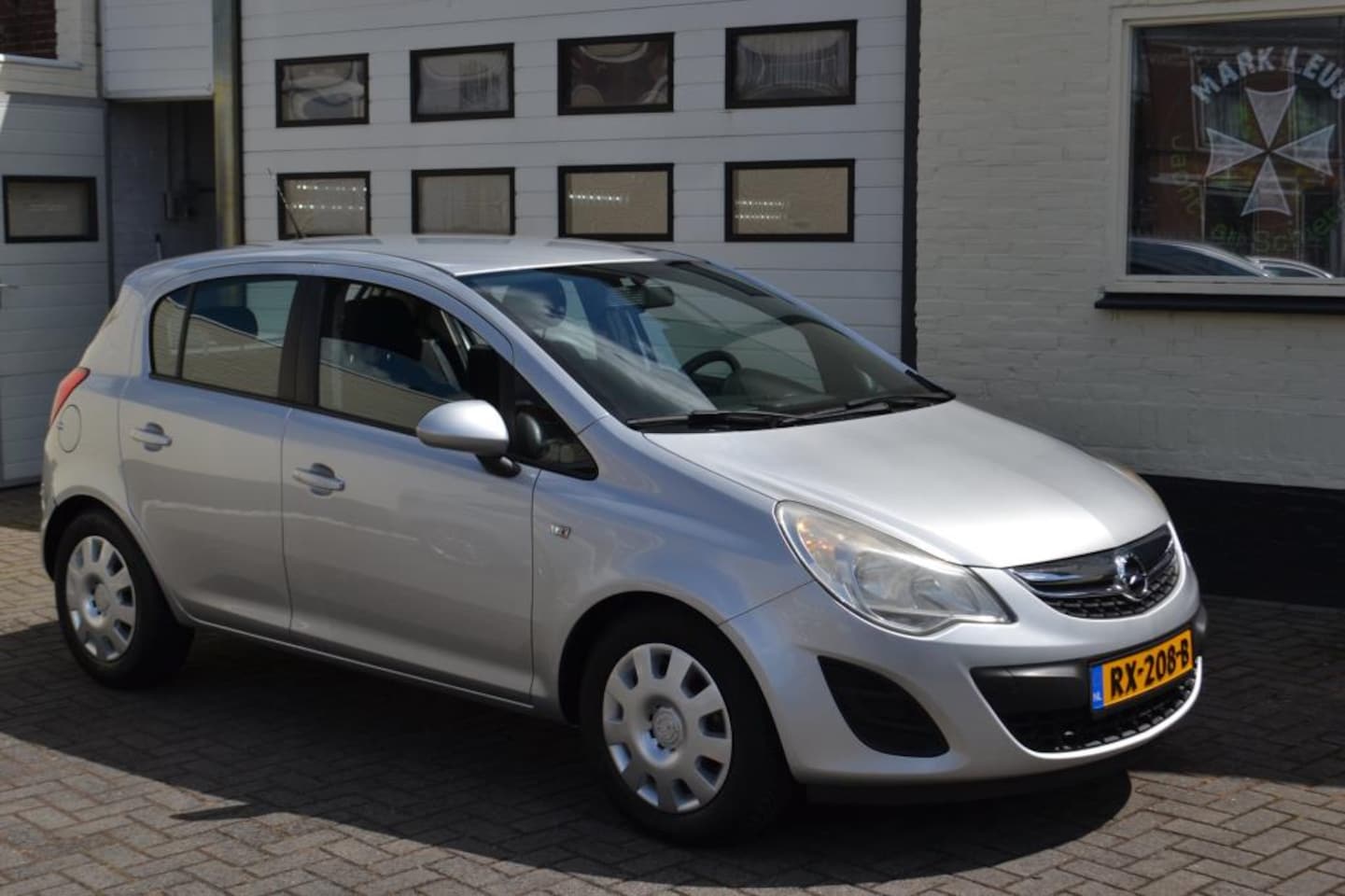 Opel Corsa - 1.2-16V Selection/ Zeer Netjes - AutoWereld.nl