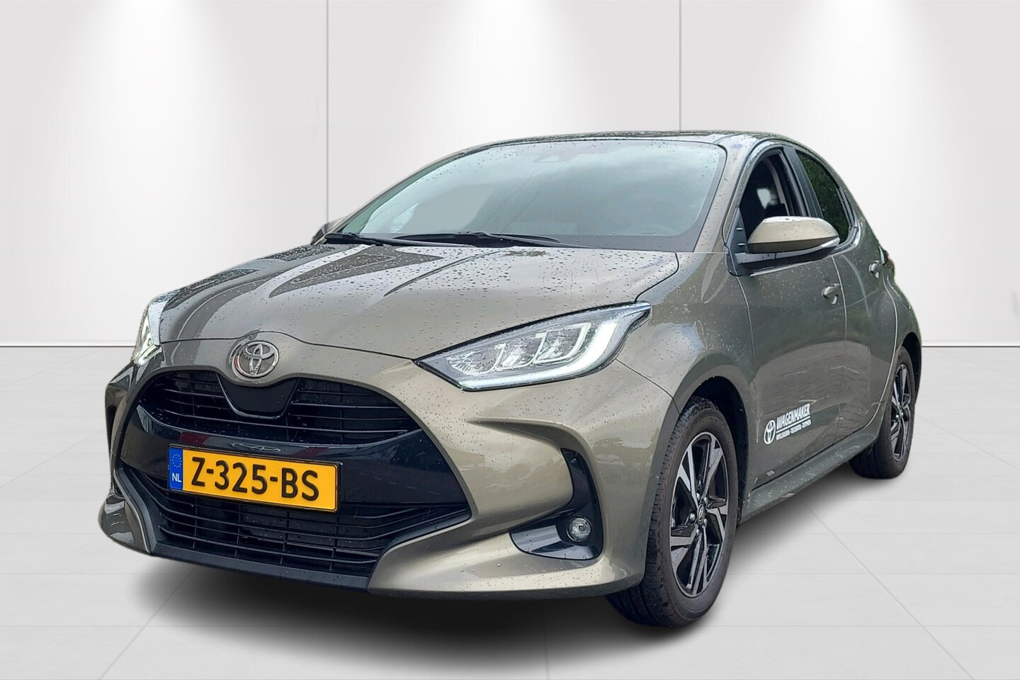 Toyota Yaris - 1.5 VVT-i First Edition Airco | Apple Car Play/Android Auto | - AutoWereld.nl