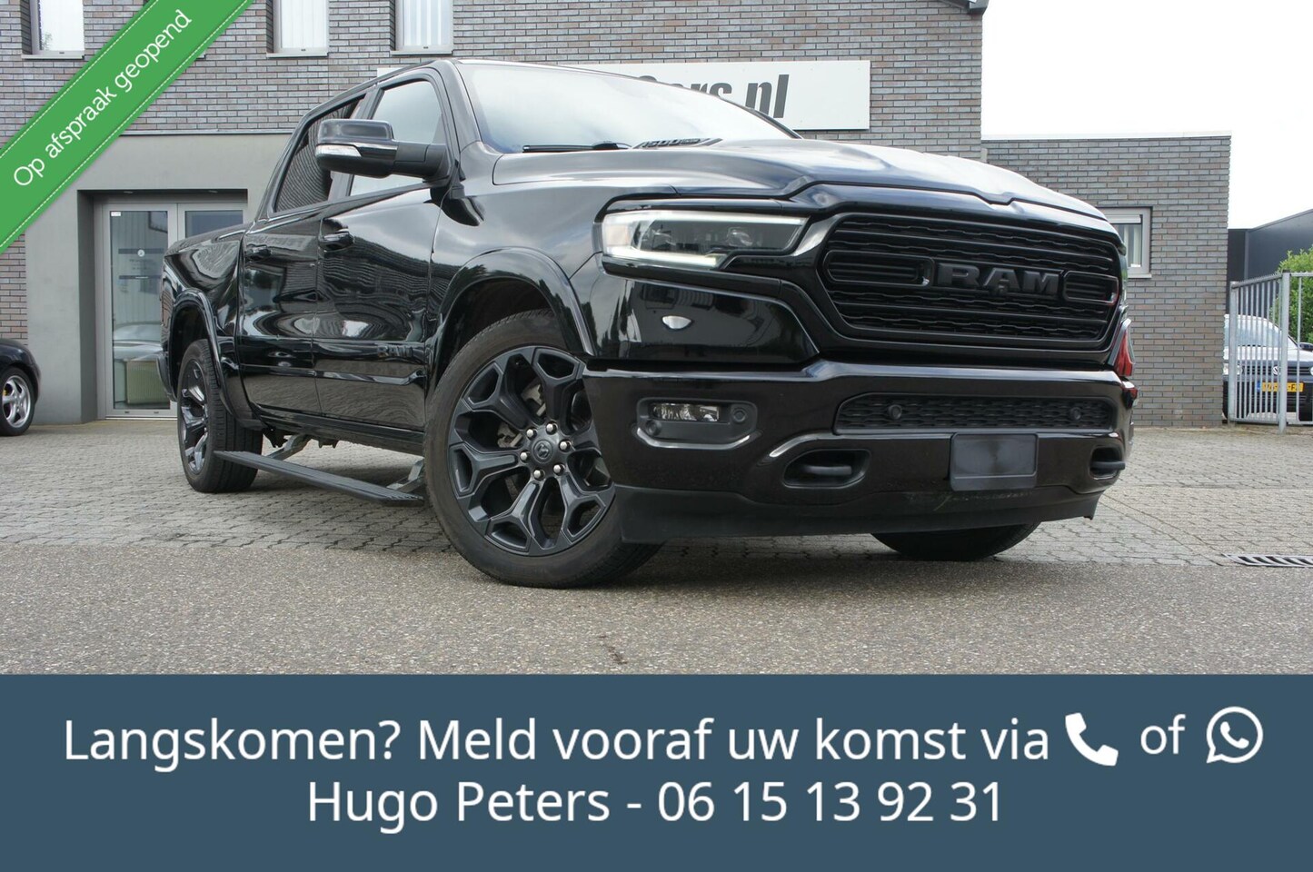 Dodge Ram 1500 - 4X4 5.7 V8 4x4 Crew Cab Limited Night Acc|Hud|Luchtvering - AutoWereld.nl