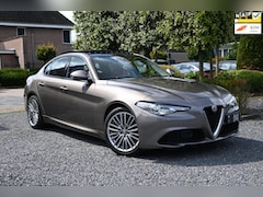 Alfa Romeo Giulia - 2.0T Turbo Super 200pk Leer Xenon Automaat