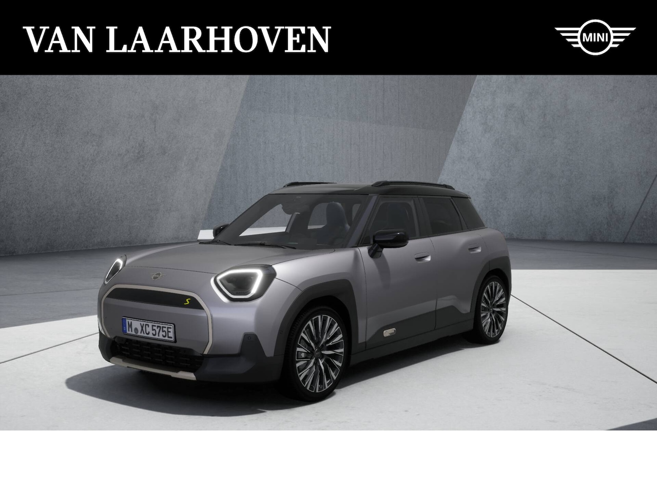 MINI Mini-Electric - Aceman SE Favoured 54.2 kWh / Panoramadak / LED / JCW Sportstoelen / Head-Up / Parking Ass - AutoWereld.nl