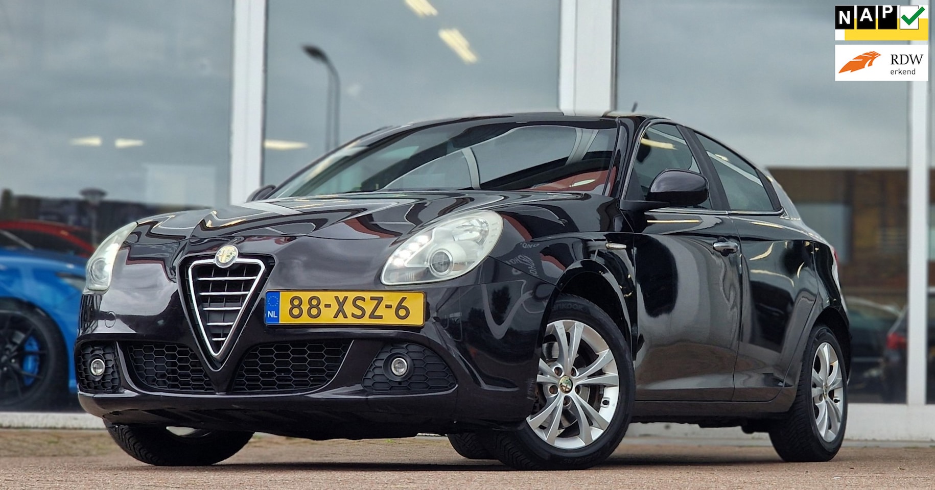 Alfa Romeo Giulietta - 1.4 T Distinctive Automaat 2e Eigenaar Navi PDC Nieuwe APK Mooi! - AutoWereld.nl