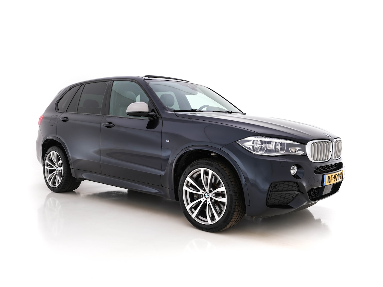 BMW X5 - M50d M-Sportpack Design-Pure-Excellence-Pack AWD Aut. *PANO | DAKOTA-VOLLEDER | HIFI-SOUND - AutoWereld.nl