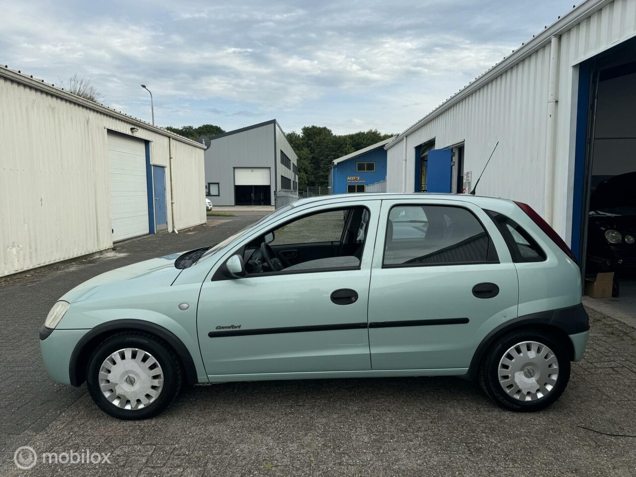 Opel Corsa - 1.2-16V Comfort | Airco | Nieuwe APK | 5 Deurs - AutoWereld.nl