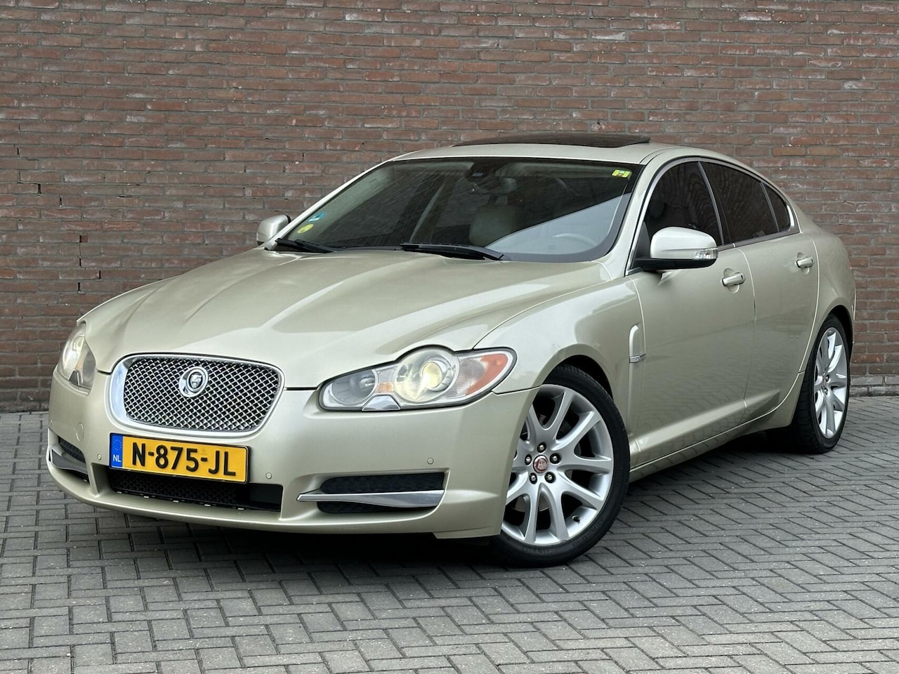 Jaguar XF - 3.0 V6 Luxury Schuifdak - Adaptive - Navi - Leder - Cruise - Youngtimer - AutoWereld.nl