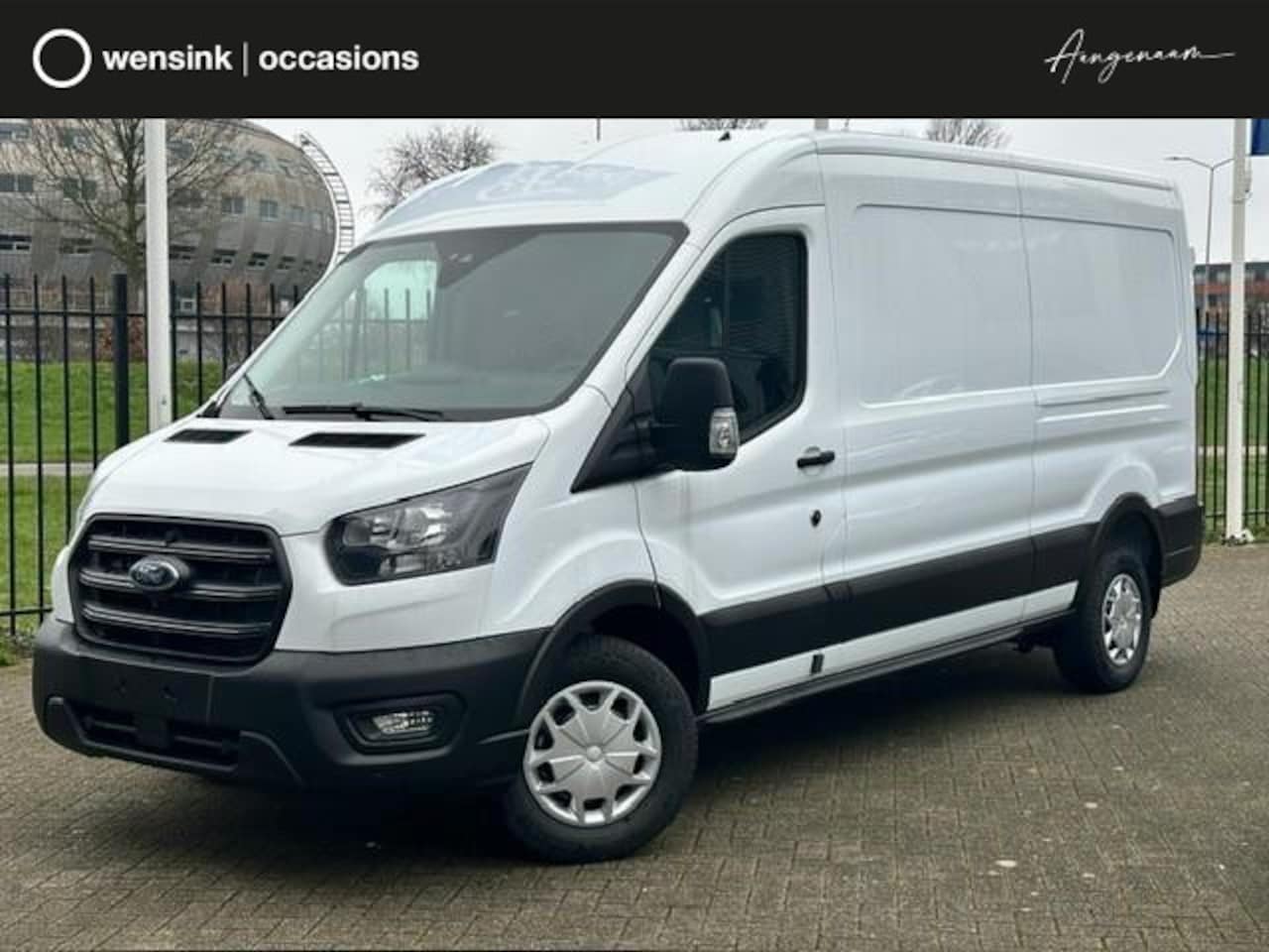 Ford Transit - 330 2.0 TDCI L3H2 Trend E6.2 130 pk FWD | Cruise Control | Airco | Radio - AutoWereld.nl