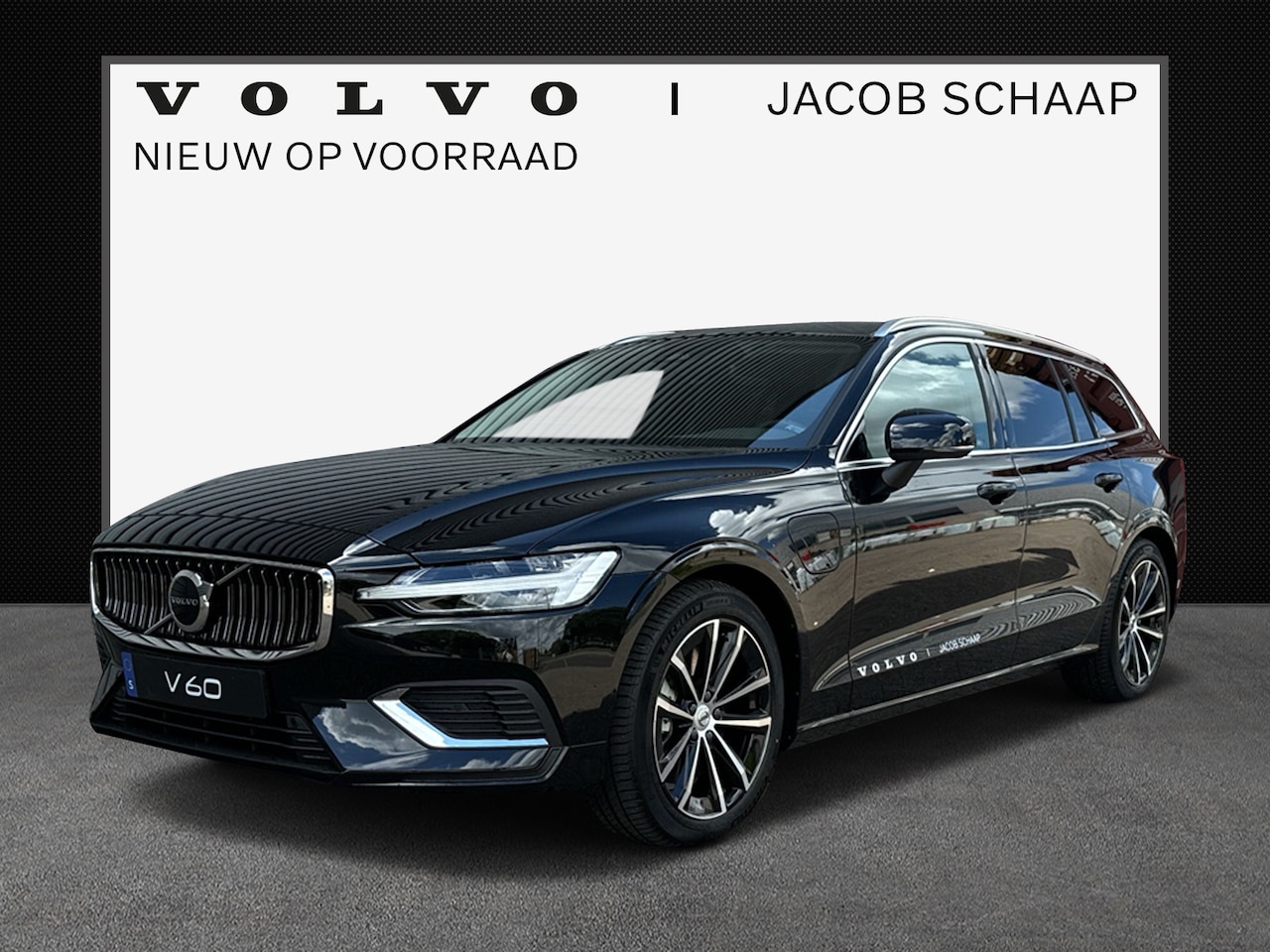 Volvo V60 - T6 Recharge AWD Essential Bright / Voorstoelen & stuurverwarming / Adaptieve cruise contro - AutoWereld.nl