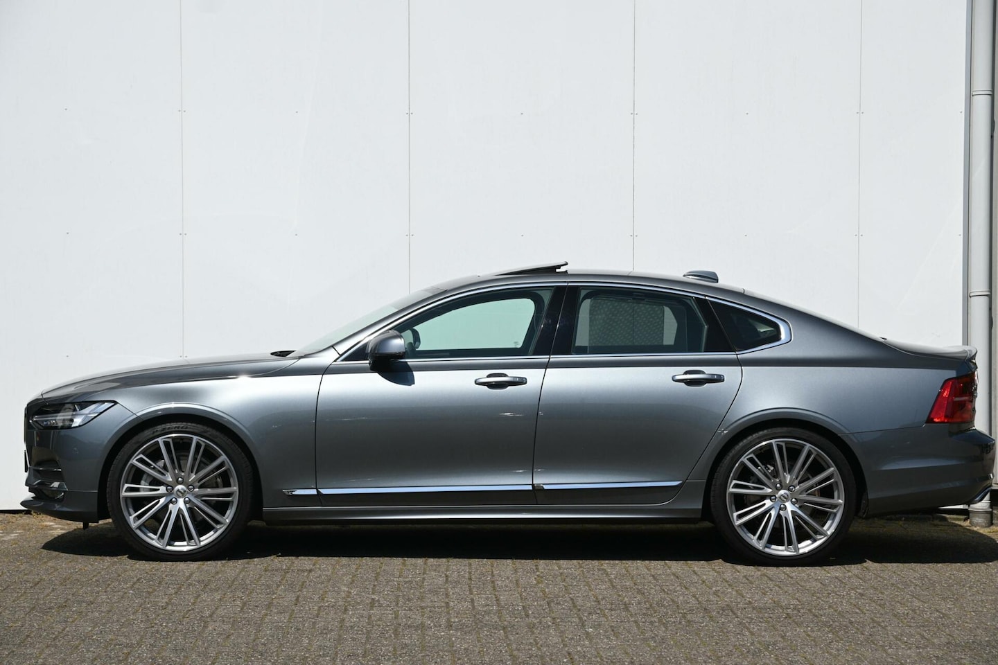 Volvo S90 - T4 Business Luxury + 21" 10 Spoke open Turbine - AutoWereld.nl