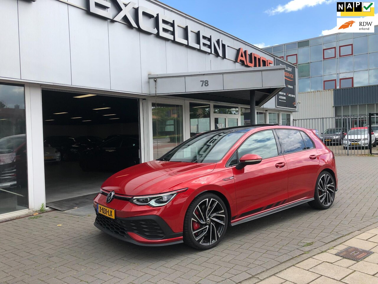 Volkswagen Golf - 2.0 TSI GTI-Pano-Virtual-Camera - AutoWereld.nl