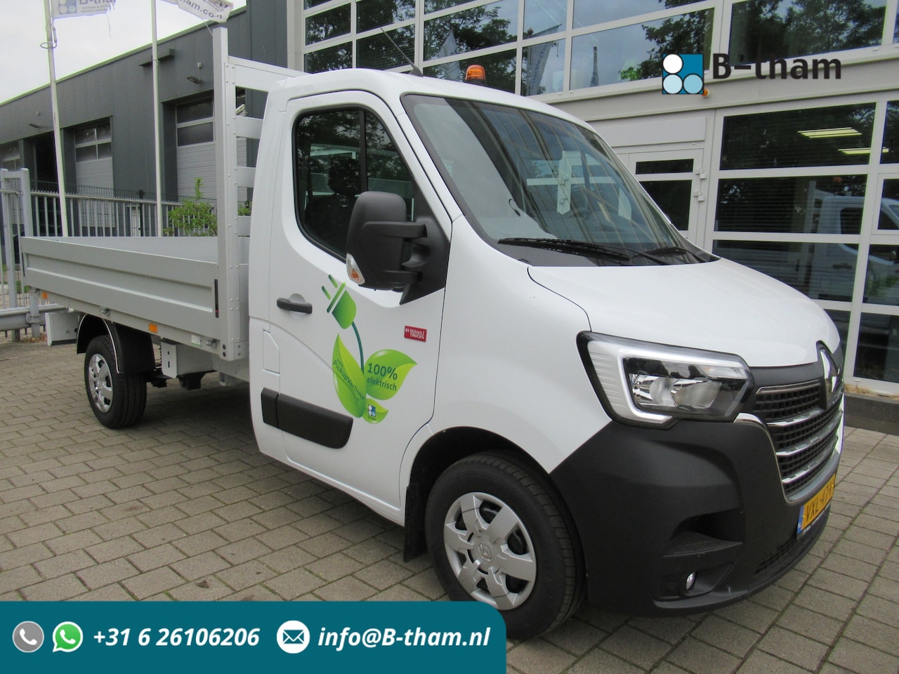 Renault Master - Z.E. 33KW L3 PickUp Open Laadbak NEW! - AutoWereld.nl