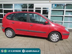 Renault Mégane Scénic - 1.6 16v Automaat Euro 2000 ALLEEN EXPORT