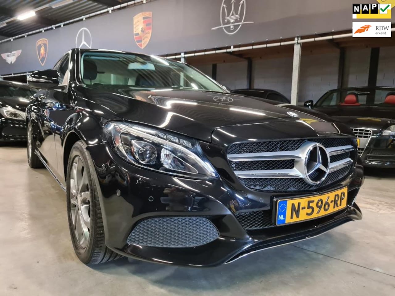 Mercedes-Benz C-klasse - 180 Prestige - Automaat - Navigatie - Climate Control - Cruise Control - Stoelverwarming - AutoWereld.nl