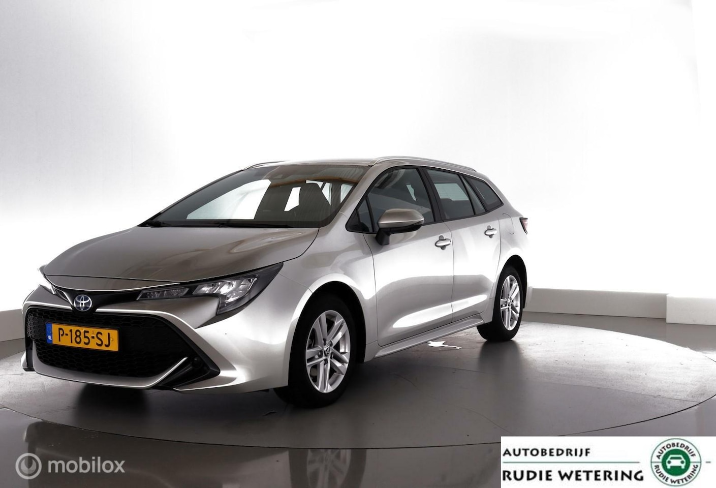 Toyota Corolla Touring Sports - 1.8 Hybrid Automaat Active led|applecarplay|cam|dab|ecc|acc|lmv16 - AutoWereld.nl