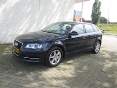 Audi A3 Sportback - 1.6 TDI Attraction Pro Line