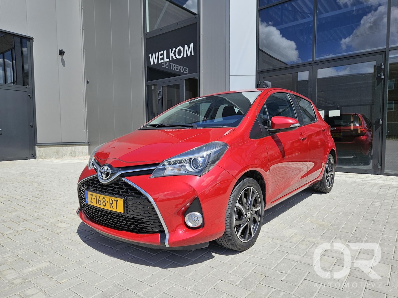 Toyota Yaris - 1.3 VVT-i Dynamic 37.365km 1e eig - AutoWereld.nl