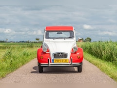 Citroën 2 CV - 6 Dolly