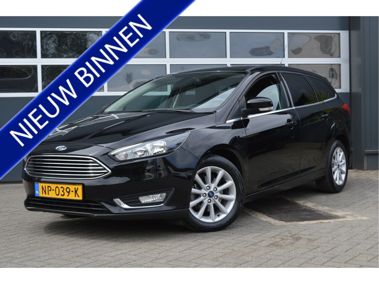 Ford Focus Wagon - 1.0 Titanium 125PK | Aut. Airco | Cruise Contr. | - AutoWereld.nl