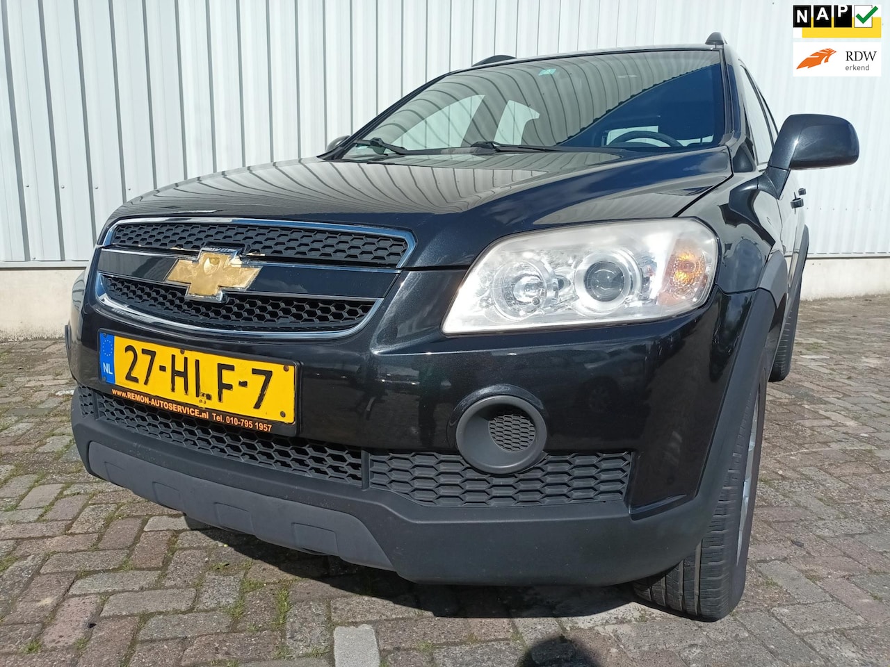 Chevrolet Captiva - 2.4i Style 2WD - Airco - Trekhaak - Export - Schade - AutoWereld.nl