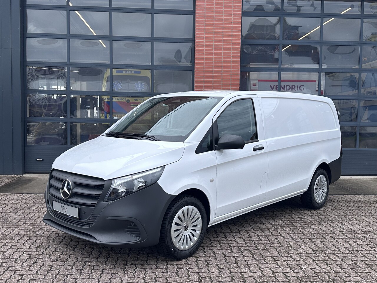 Mercedes-Benz Vito - 114 CDI L2 Pro Automaat - AutoWereld.nl