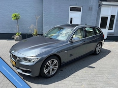 BMW 3-serie Touring - 328i | PANO | LEER | XENON | ELEKTRISCHE ACHTERKLEP |