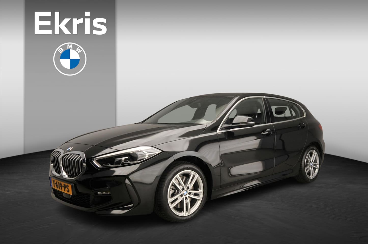 BMW 1-serie - 5-deurs 120i M-Sportpakket / LED / Navigatie / Sportstoelen / Chrome line / DAB / Alu 17 i - AutoWereld.nl