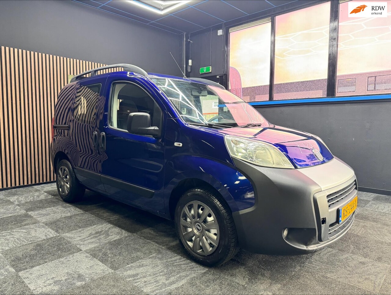 Fiat Qubo - 1.4 Dynamic Airco 2 Schuifdeuren trekhaak - AutoWereld.nl