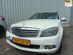 Mercedes-Benz C-klasse Estate - 220 CDI BlueEFFICIENCY Business Class - Airco - Trekhaak - START NIET