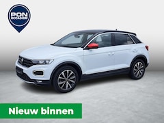 Volkswagen T-Roc - 1.5 TSI Sport | NIEUW BINNEN | Stoelverwarming | BEATS | Parkeersensoren | Navigatie |