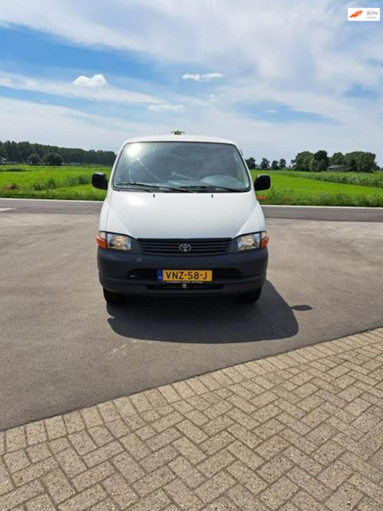 Toyota HiAce - 2.7i Base BENZINE - AutoWereld.nl