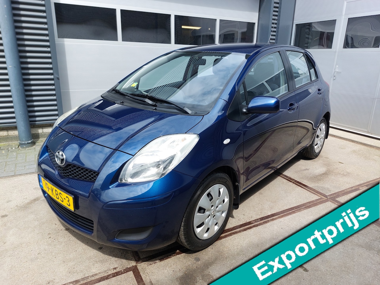 Toyota Yaris - 1.3 VVTi Aspiration 5 deurs AIRCO - AutoWereld.nl