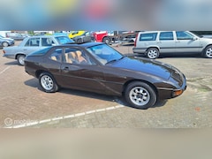 Porsche 924 - 2.0 targa 924