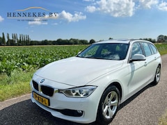 BMW 3-serie Touring - 318d High Executive Pano / Xenon / Automaat