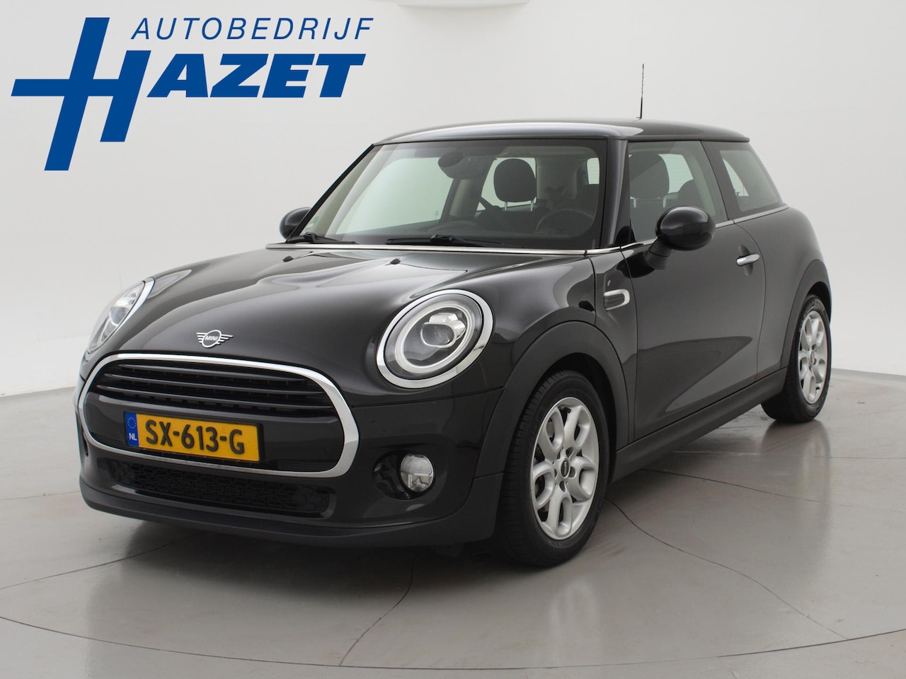 MINI Cooper - Mini 1.5 136 PK AUT. PEPPER + NAVIGATIE PROFESSIONAL / APPLE CARPLAY / LED - AutoWereld.nl