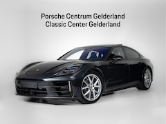 Porsche Panamera - 4