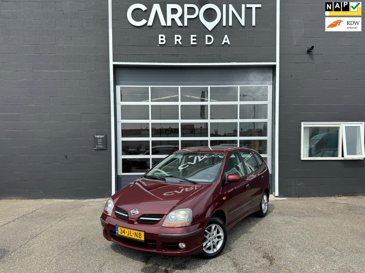 Nissan Almera Tino - 1.8 Ambience 1.8 Ambience, CRUISE, AIRCO, NW APK, NAP - AutoWereld.nl