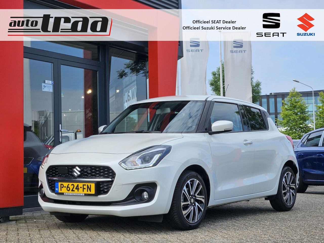 Suzuki Swift - 1.2 Style Smart Hybrid / Carplay en Android / Parkeersensoren / Navi / Climate Control / - AutoWereld.nl