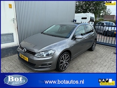 Volkswagen Golf - 1.2 TSI Business Edition R Connected CLIMATE / PARKEERSENSOREN V+A / LMV 18 INCH / NETTE S