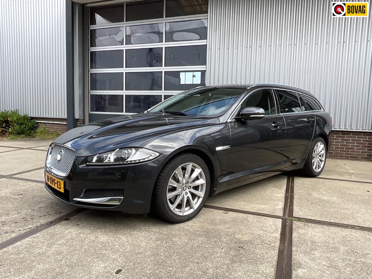 Jaguar XF Sportbrake - 2.2D S 2.2D S - AutoWereld.nl