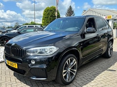 BMW X5 - 4.0D 2014 Zwart M-Pakket Panoramadak Black Edition