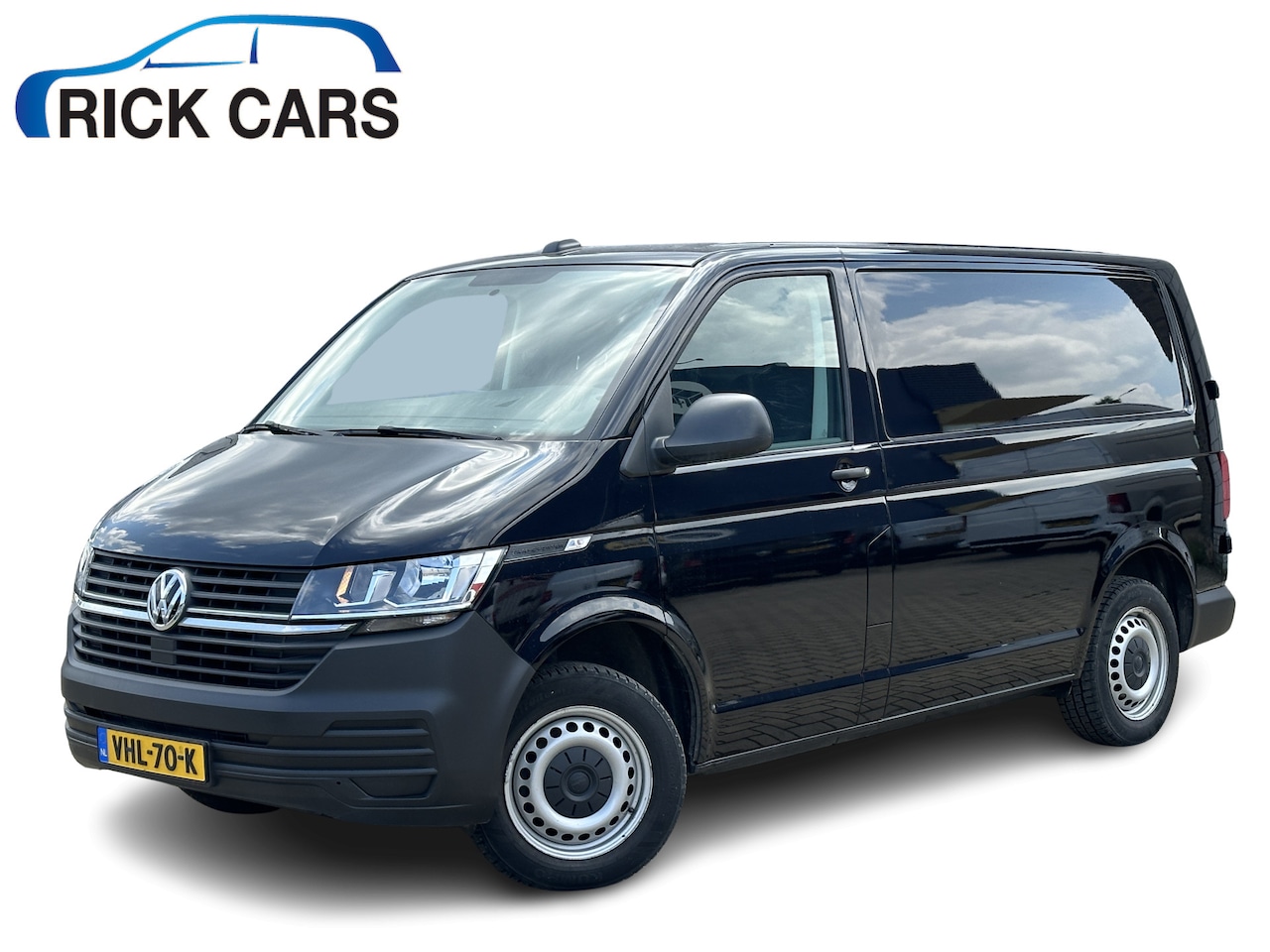 Volkswagen Transporter - 2.0 TDI L1H1 26 App Connect/cruise control/trekhaak - AutoWereld.nl