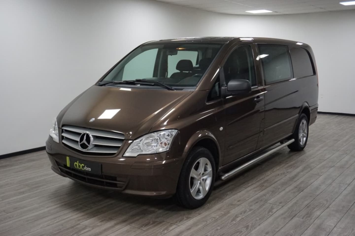 Mercedes-Benz Vito - 110 CDI LANG DUBBEL CABINE/ NAVI - AutoWereld.nl