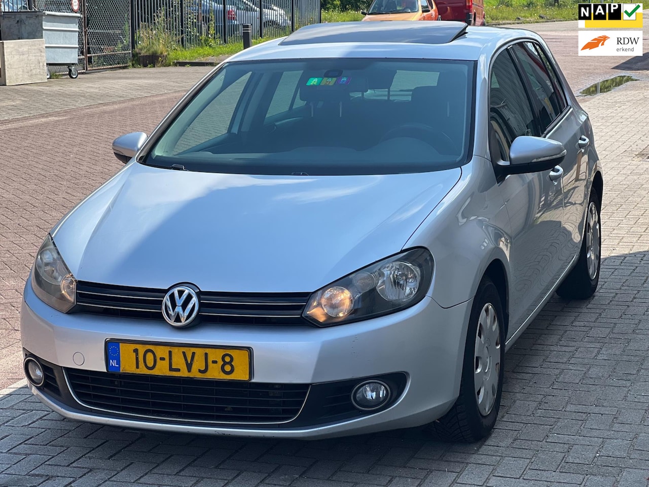 Volkswagen Golf - 1.2 TSI Highline BlueMotion Open dak, Navi, Alacantra. - AutoWereld.nl