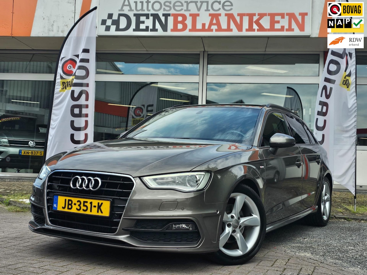 Audi A3 Sportback - 1.4 TFSI CoD Adrenalin S-Line Sport Automaat BJ.2016 / Panodak / Navi / Leer / 17"Lmv / Xe - AutoWereld.nl