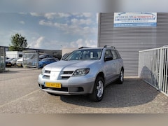 Mitsubishi Outlander - 2.0 Sport 4WD