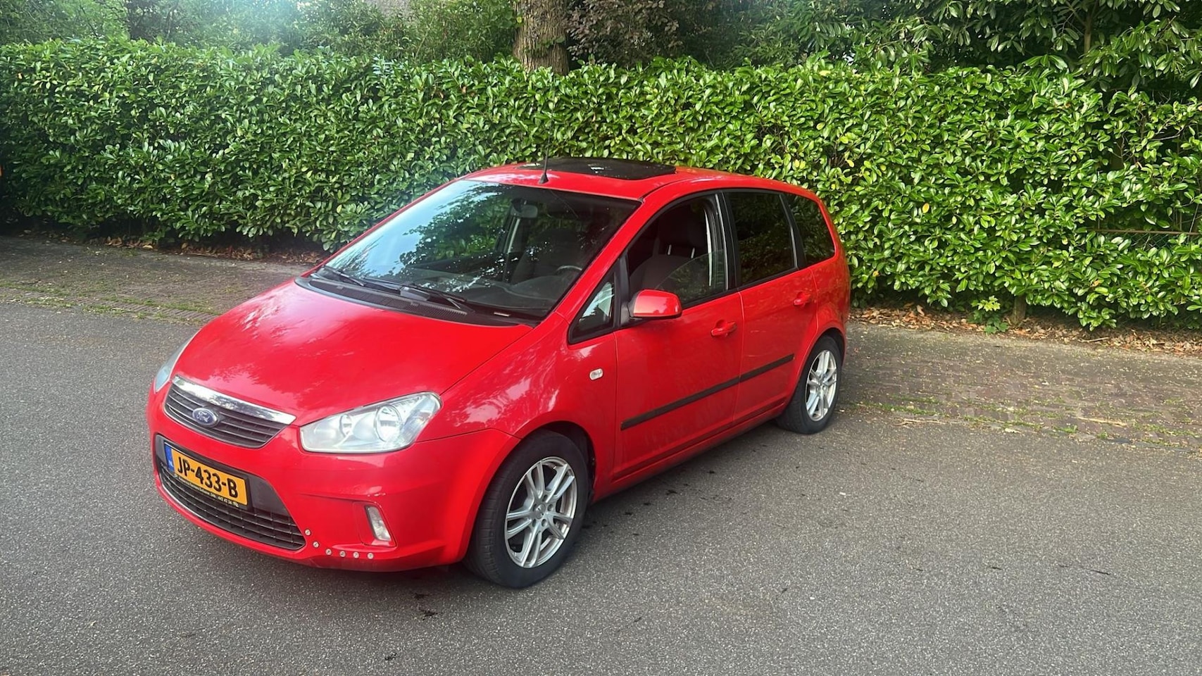 Ford C-Max - 2.0-16V Trend 112.000 Nap Airco Schuifdak Rood 2008 - AutoWereld.nl