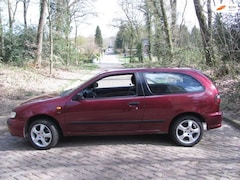 Nissan Almera - 1.6 GX