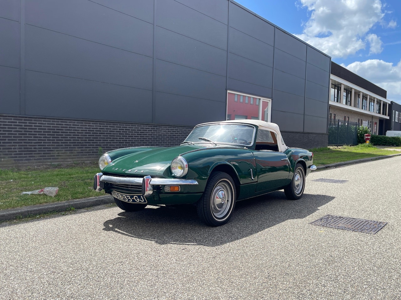 Triumph Spitfire - 1500 Soft Top MK3 1300 - AutoWereld.nl