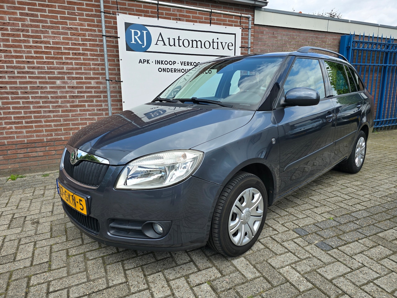 Skoda Fabia - 1.6-16V Ambiente APK/NAP/TREKHAAK - AutoWereld.nl